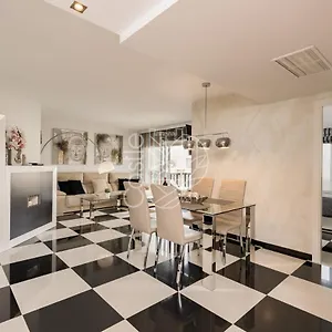 Apartamento Malaga Puerto Marina Playa Vacacional Luxury, Benalmádena